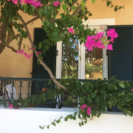 Lägenhet Casa Buganvilla Minia
